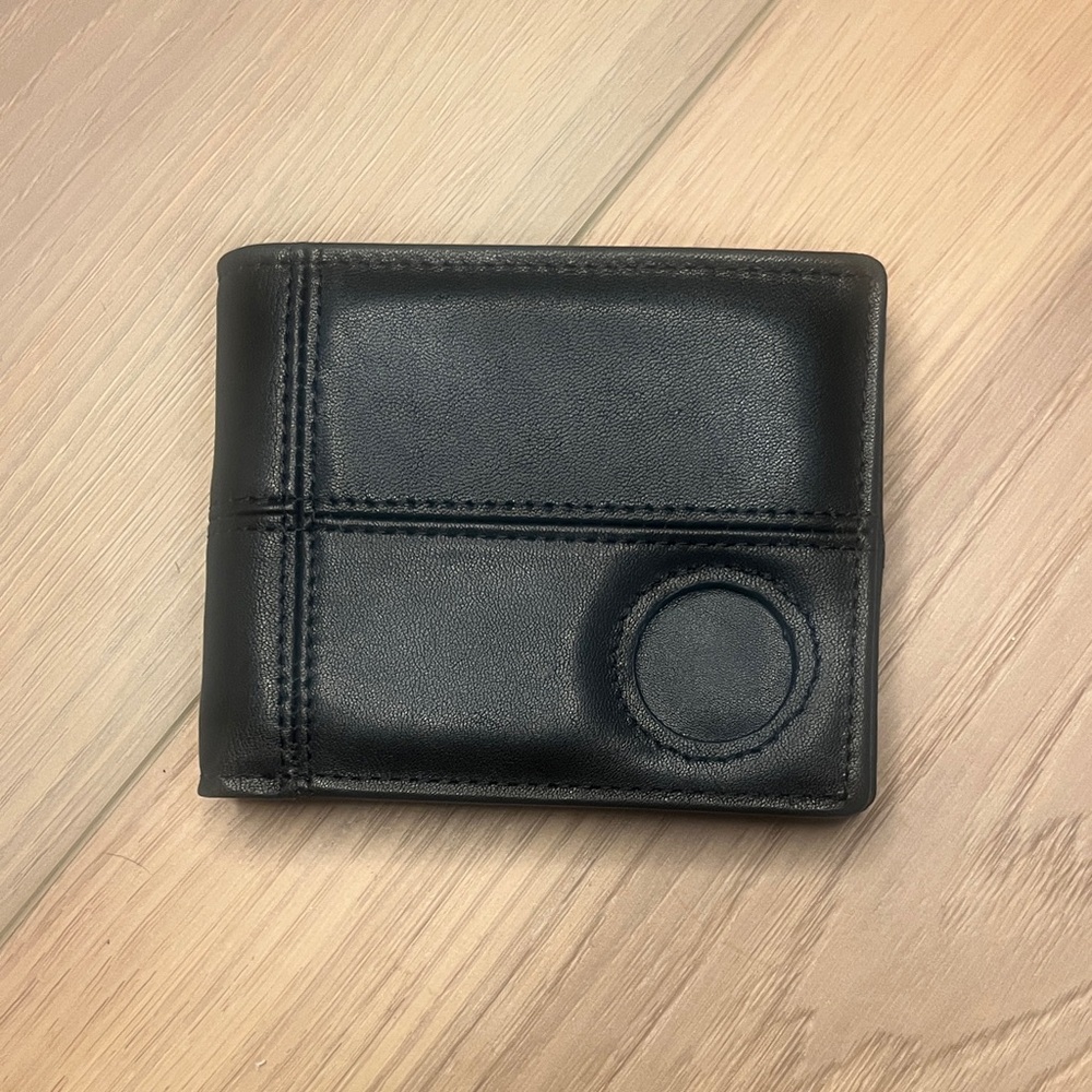 Artpaxy Black Leather Men's Bifold AirTag Wallet RFID Block (BRAND NEW)